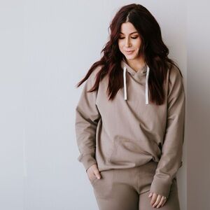 Lily Lottie Chelsea deboer remi hoodie